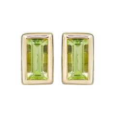 9ct Yellow Gold Peridot Stud Earrings