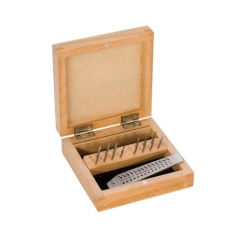15 Piece Tap and Die Set in box